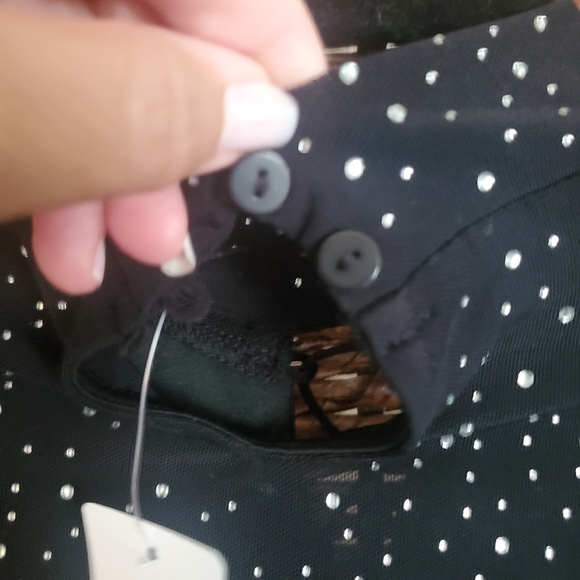 New black, sequin, crop top, long sleeve - Picture 6 of 7